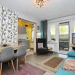 Duenengarten 39 *